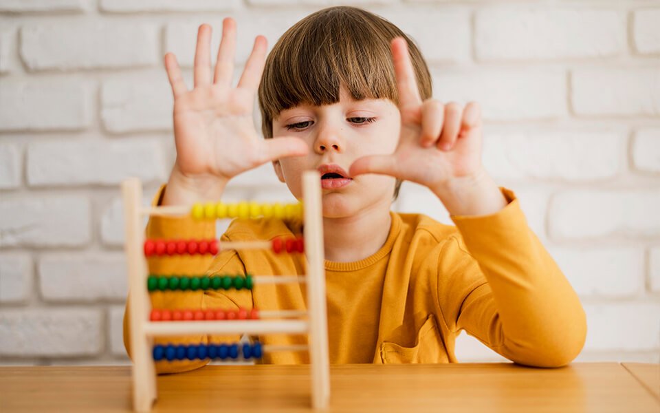 Curabitur mollis sollicitudin purus id pulvinar. Integer massa magna, facilisis eget eros gravida.